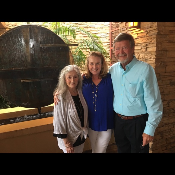 Meet your Posher, Liz. - Picture 8 of 8